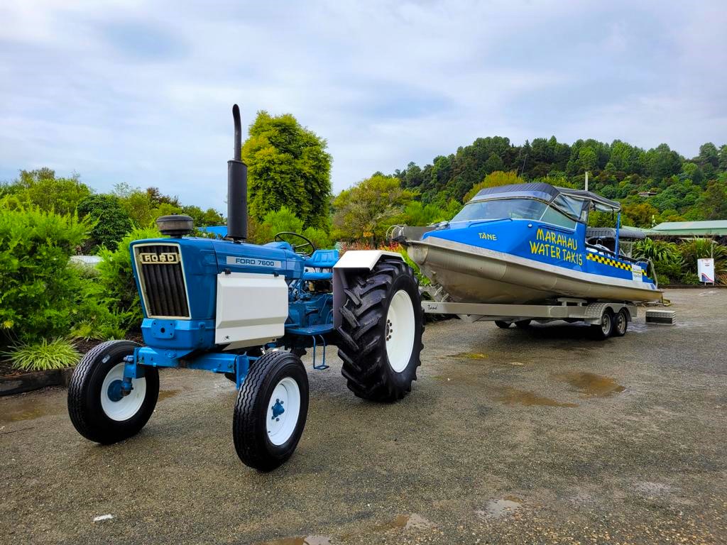 Wassertaxi in Marahau