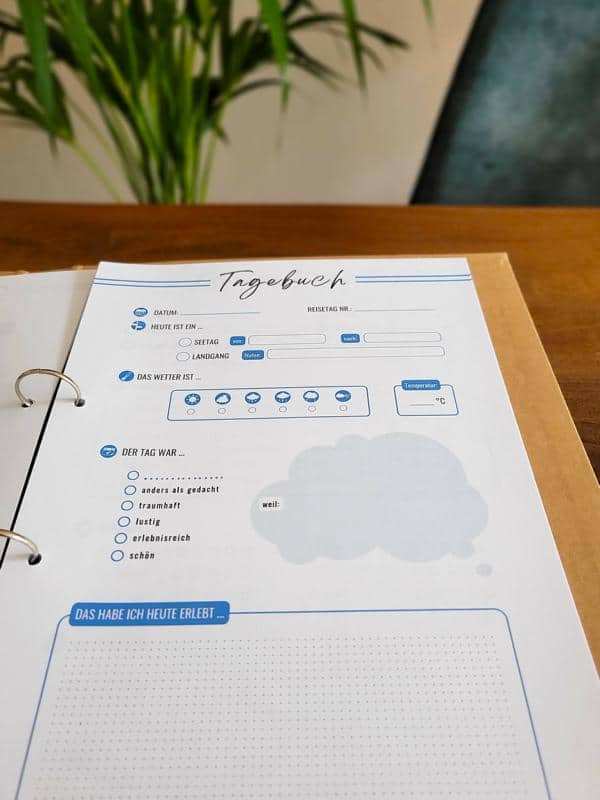 kreuzfahrt-tagebuch Kreuzfahrt-Logbuch: Klares Design in Blau