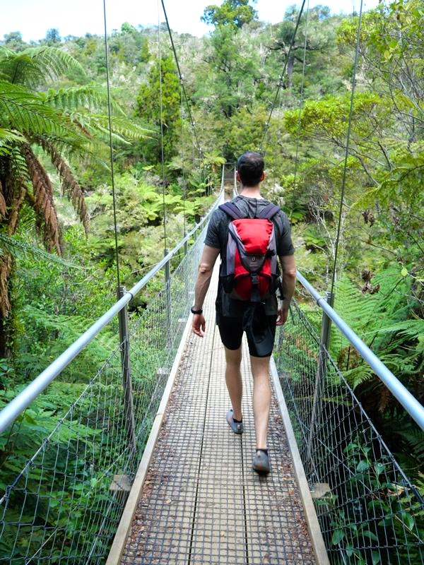 Brücke auf dem Abel Tasman Coast Track