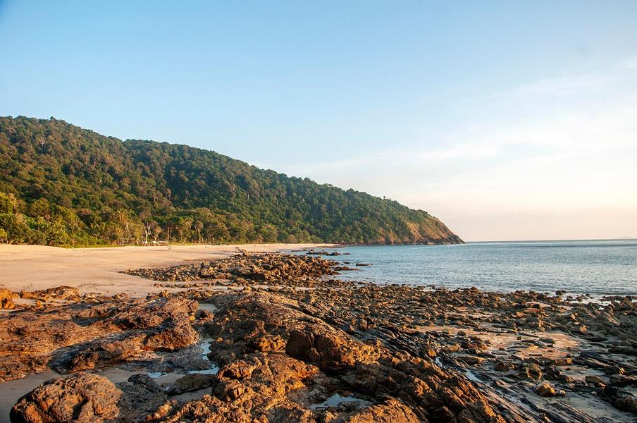 Inselhopping mit Koh Lanta und Koh Ngai